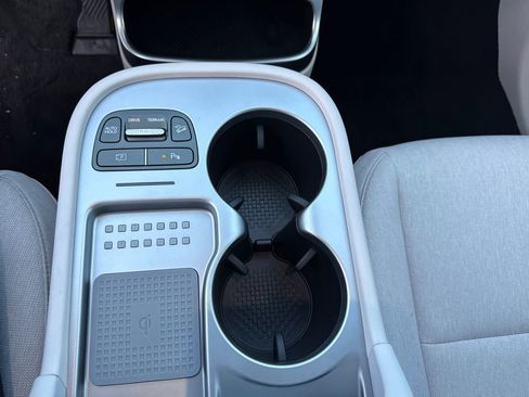 New 2026 Hyundai Ioniq 9 SE image 21