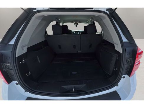 Certified 2017 Chevrolet Equinox LT w/ Convenience Package image 30