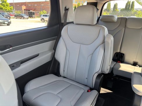Used 2025 Hyundai Palisade SEL AWD/4WD image 38
