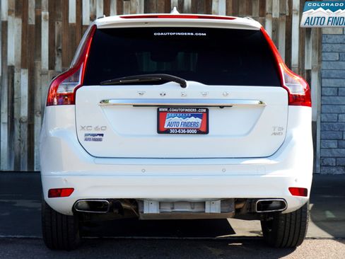 Used 2017 Volvo XC60 T5 Dynamic w/ Advanced Package image 5