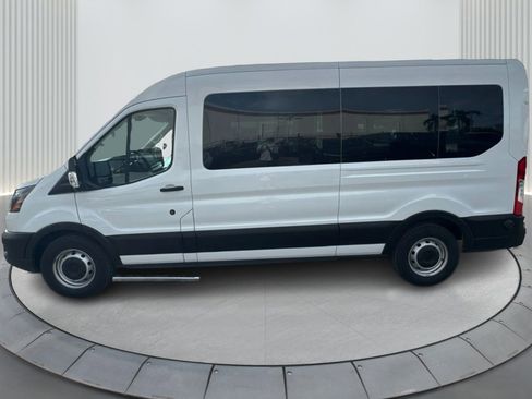 Used 2020 Ford Transit 350 XL image 9