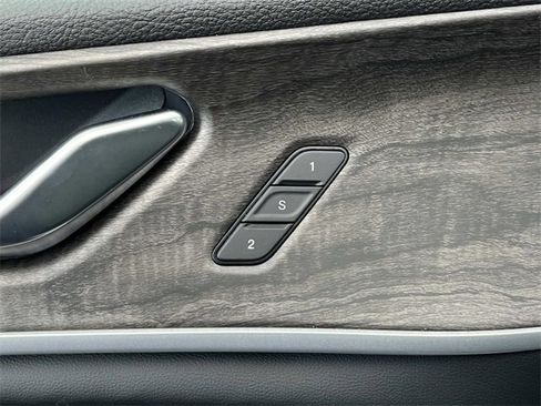 New 2025 Jeep Grand Cherokee L Limited w/ Black Appearance Package image 24