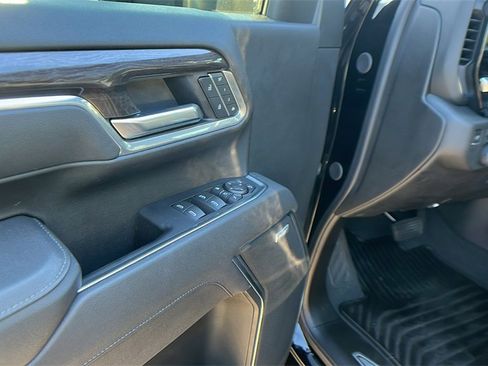 New 2025 Chevrolet Silverado 2500 LTZ w/ Trail Boss Package image 12