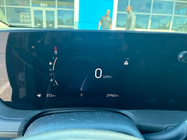 Used 2024 Buick Encore GX Sport Touring FWD image 5