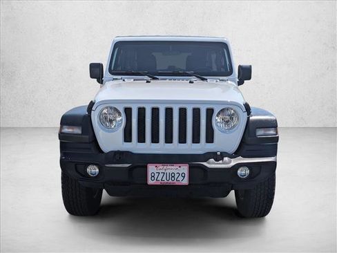 Used 2022 Jeep Wrangler Unlimited Sport AWD/4WD image 2