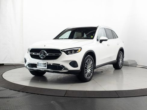 Certified 2026 Mercedes-Benz GLC 300 4MATIC image 3