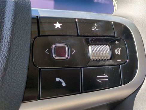 Certified 2026 Genesis GV70 2.5T Select image 25