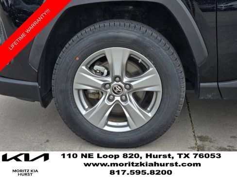 Used 2024 Toyota RAV4 LE AWD/4WD image 17