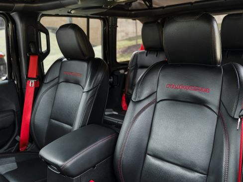 Used 2020 Jeep Wrangler Unlimited Rubicon w/ Quick Order Package 28Y Recon AWD/4WD image 22