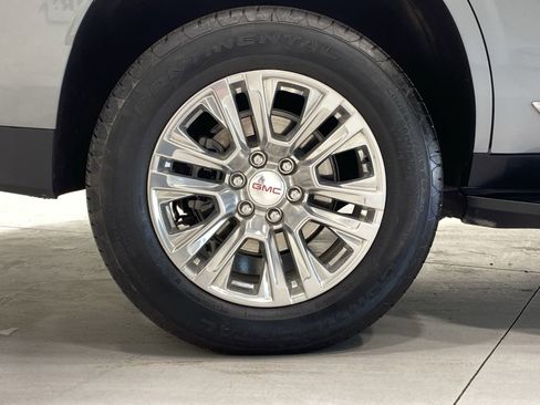 Used 2023 GMC Yukon Denali w/ LPO, Floor Liner Package image 10