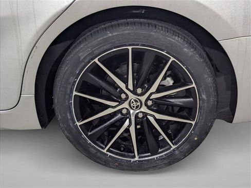 Used 2022 Toyota Camry SE image 7