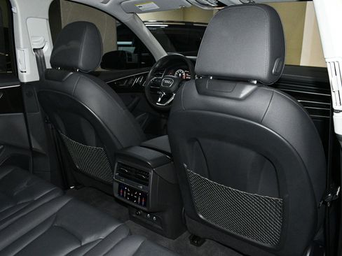 Used 2023 Audi Q7 3.0T Prestige w/ Prestige Package image 16