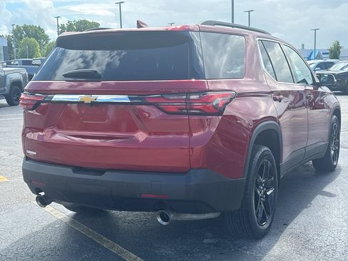 Used 2023 Chevrolet Traverse LT AWD/4WD image 5