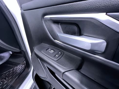 Used 2023 RAM 1500 Big Horn AWD/4WD image 37