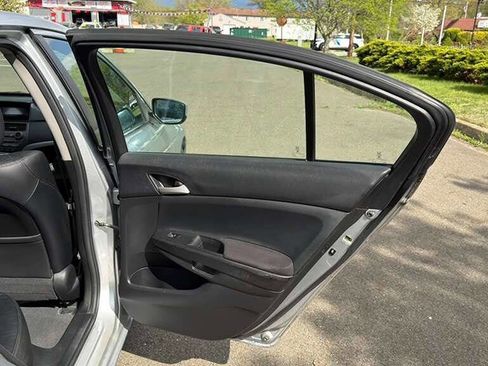 Used 2012 Honda Accord SE image 24