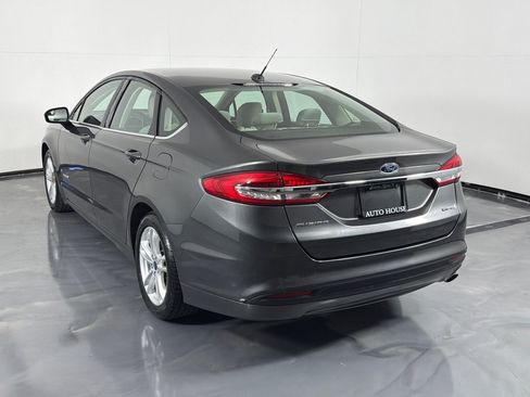 Used 2018 Ford Fusion S FWD image 7