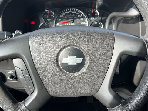 Used 2013 Chevrolet Express 3500 LT w/ LT Preferred Equipment Group image 21