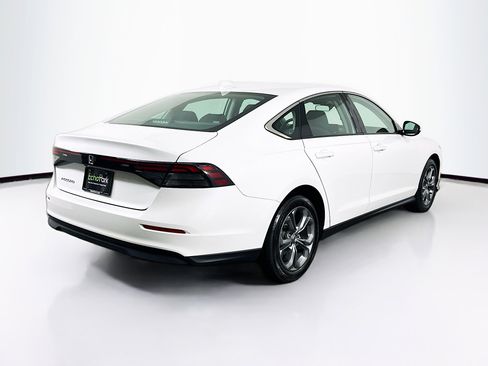 Used 2024 Honda Accord EX image 9
