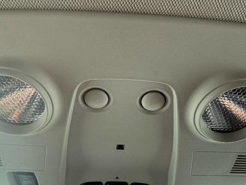 Used 2017 Buick Enclave Leather image 28