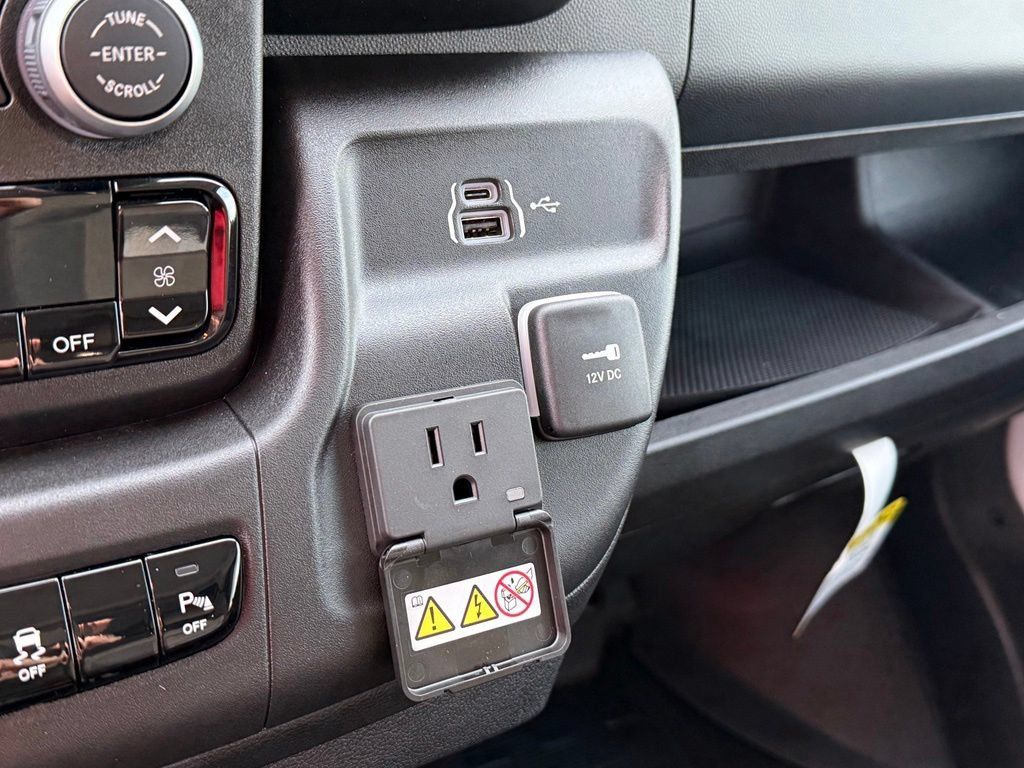 New 2026 RAM ProMaster 2500 w/ Safety Group FWD image 33