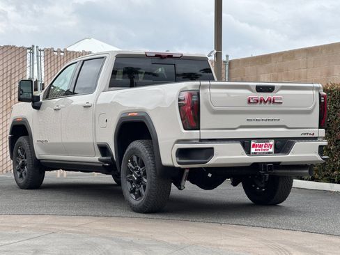 New 2026 GMC Sierra 2500 AT4 w/ AT4 Premium Plus Package AWD/4WD image 6