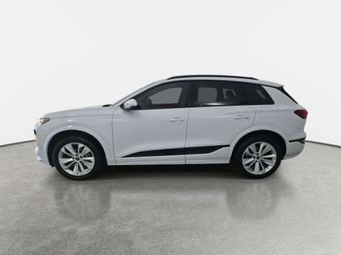 Used 2025 Audi Q6 e-tron Premium Plus w/ Premium Plus image 8