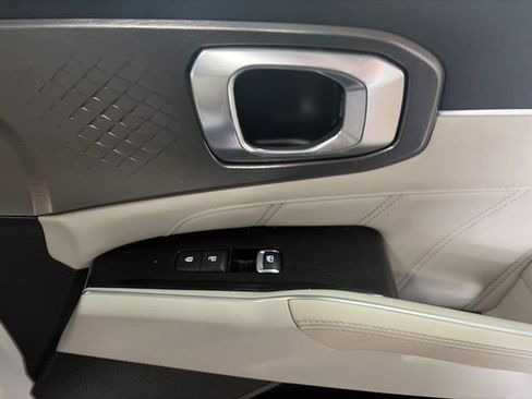 Used 2022 Kia Sorento SX image 27