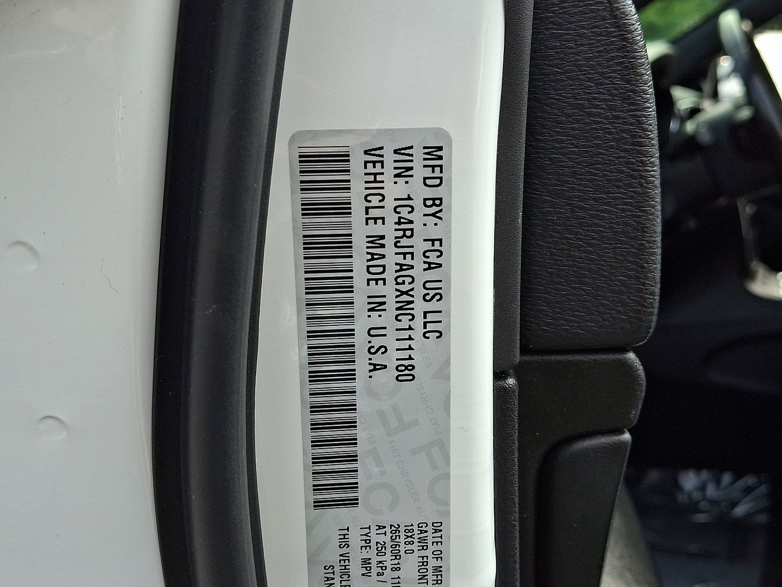 Used 2022 Jeep Grand Cherokee Laredo E AWD/4WD image 20