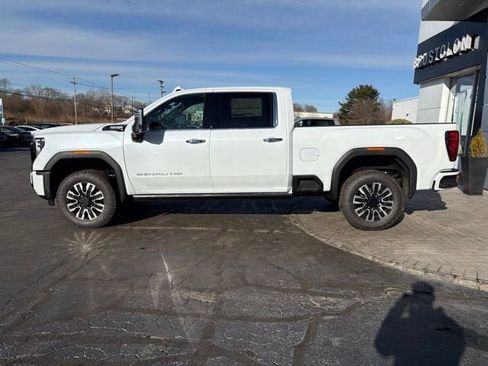 New 2026 GMC Sierra 2500 Denali Ultimate w/ Max Trailering Package image 7