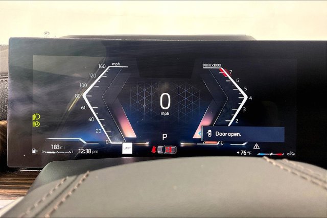 Used 2024 BMW X5 xDrive40i w/ Premium Package AWD/4WD image 24