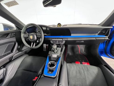 Certified 2024 Porsche 911 Carrera T RWD image 18