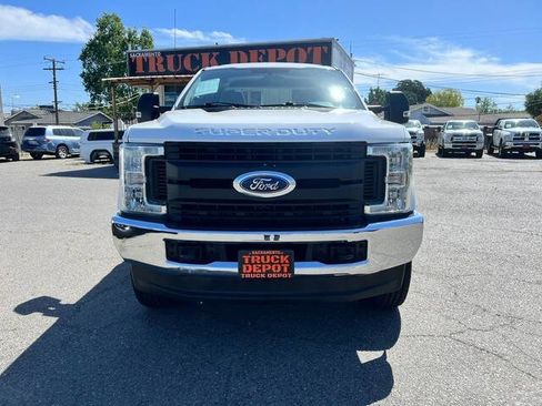 Used 2017 Ford F250 XL w/ Power Equipment Group AWD/4WD image 2
