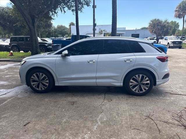 Used 2023 Audi Q4 e-tron Premium Plus w/ Premium Plus RWD image 11