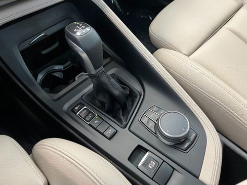 Used 2018 BMW X1 xDrive28i w/ Premium Package AWD/4WD image 21