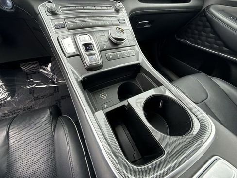 Used 2021 Hyundai Santa Fe Limited w/ Cargo Package image 21