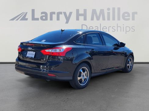 Used 2014 Ford Focus SE image 5