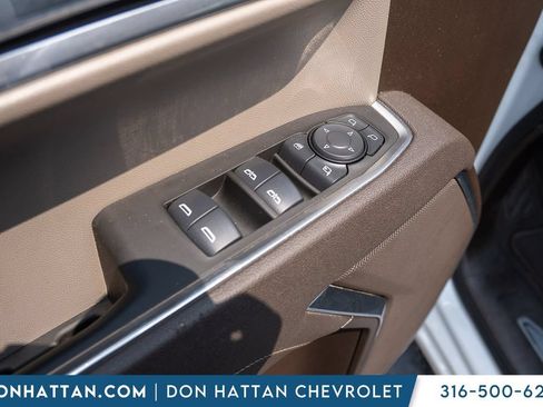 Used 2025 GMC Sierra 1500 SLT AWD/4WD image 15