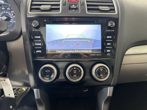 Used 2017 Subaru Forester 2.5i Premium AWD/4WD image 24