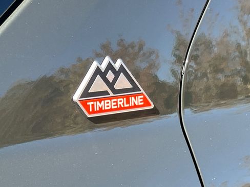 Used 2022 Ford Explorer Timberline image 18