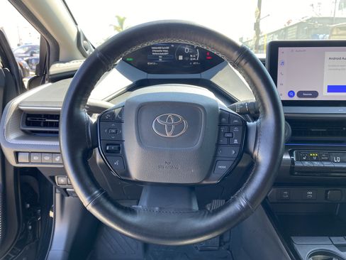 Used 2024 Toyota Prius Limited FWD image 11