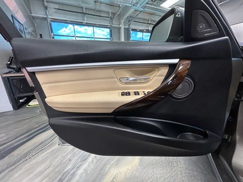 Used 2018 BMW 330i xDrive Sedan AWD/4WD image 54