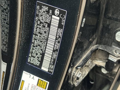 Used 2026 Toyota Prius LE FWD image 53