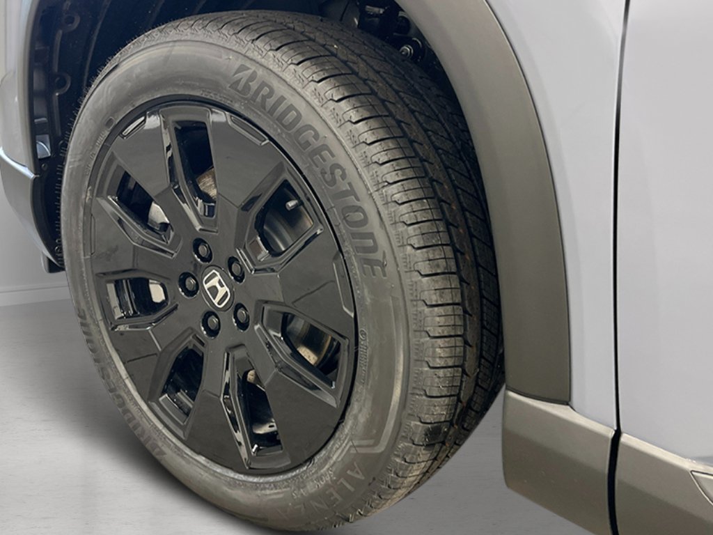 New 2026 Honda Pilot Black Edition image 13