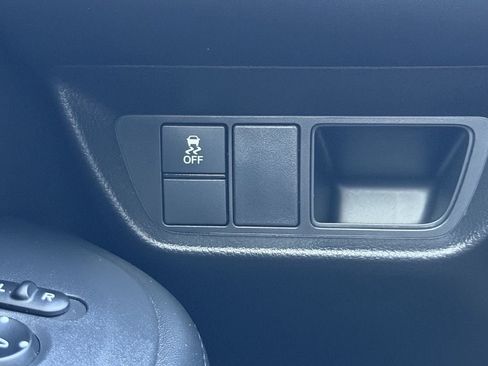 Used 2024 Honda HR-V LX image 27