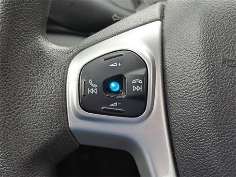 Used 2017 Ford Fiesta SE image 17