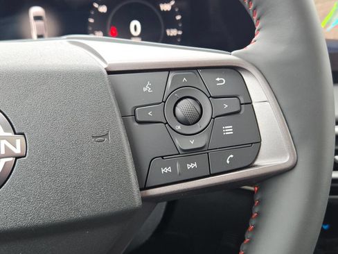 Used 2026 Nissan Sentra SR w/ SR Premium Package FWD image 28