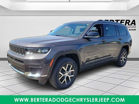 New 2024 Jeep Grand Cherokee L Limited AWD/4WD image 2