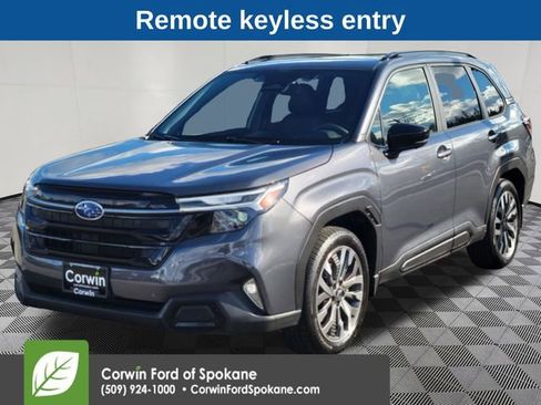 Used 2025 Subaru Forester Touring w/ Popular Package - Touring AWD/4WD image 5