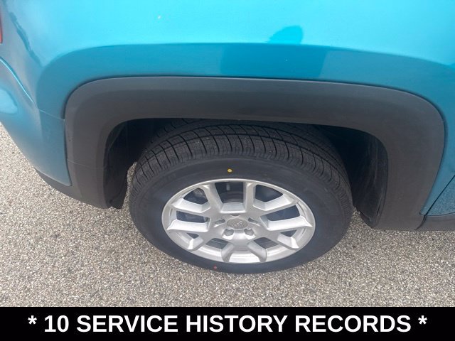 Used 2021 Jeep Renegade Latitude w/ Convenience Group AWD/4WD image 38