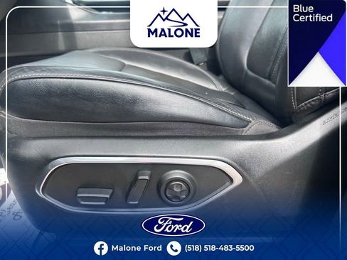 Used 2022 Jeep Wagoneer Series II AWD/4WD image 17